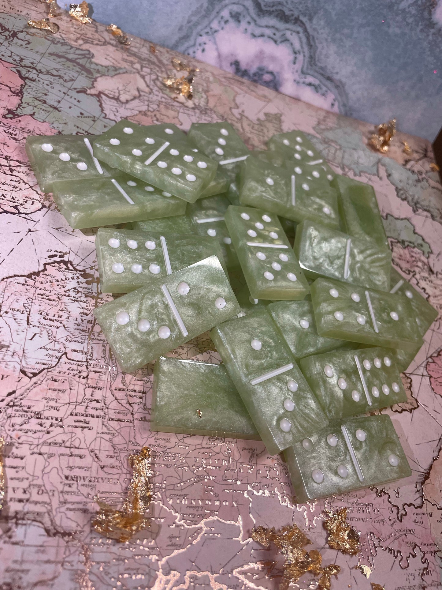 Light Green and White Dominos