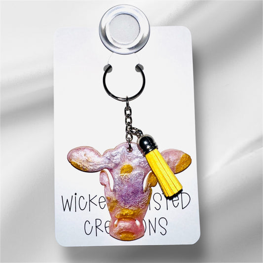 Pink&yellow Moo Moo Mood Keychain – Handmade & Udderly Adorable!